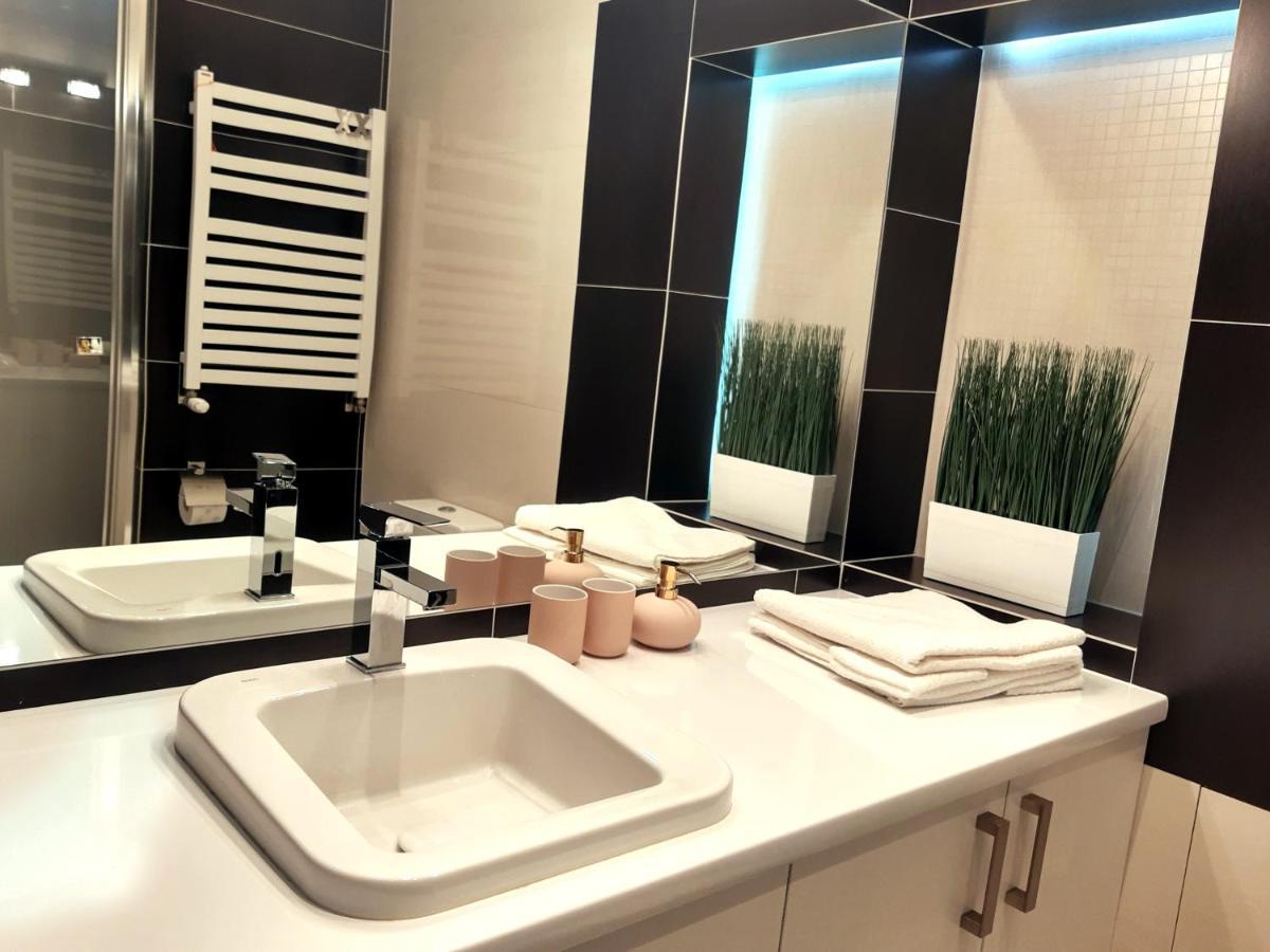 Emerald Apartament Białystok Extérieur photo